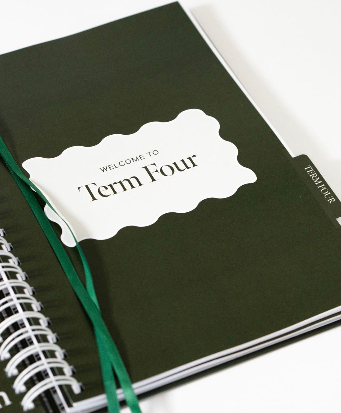 Pine 2026 Weekly Teacher Planner
